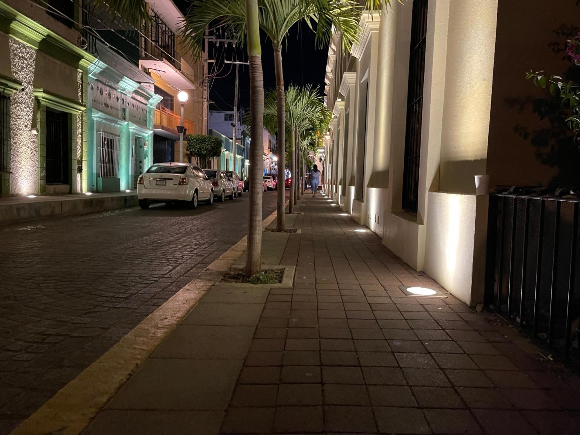 New & Modern, 5 Star Area, Walk 2 Beach, Pool, Views, King Bed Mazatlan Ngoại thất bức ảnh